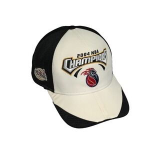 Detroit Pistons 2004 NBA Champions Reebok Men's Trucker Hat Basketball Vintage